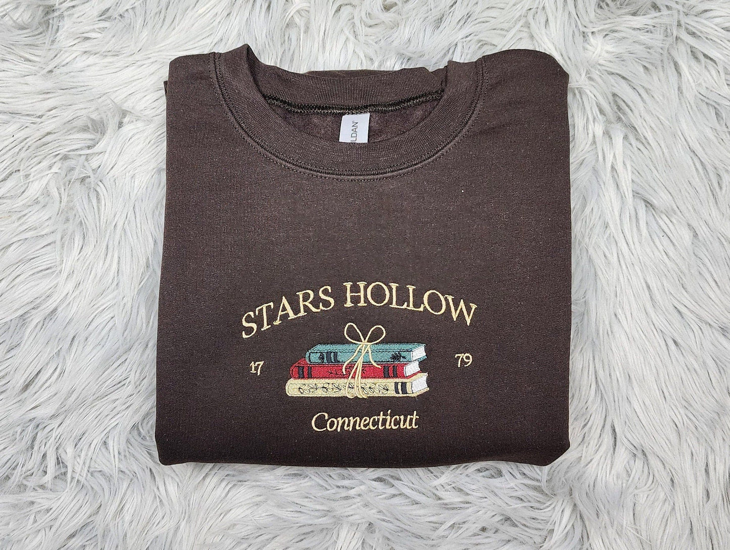 Embroidered Stars Hollow Connecticut Sweatshirt - Connecticut Book Embroidered Unisex Sweatshirt or Hooded Sweatshirt