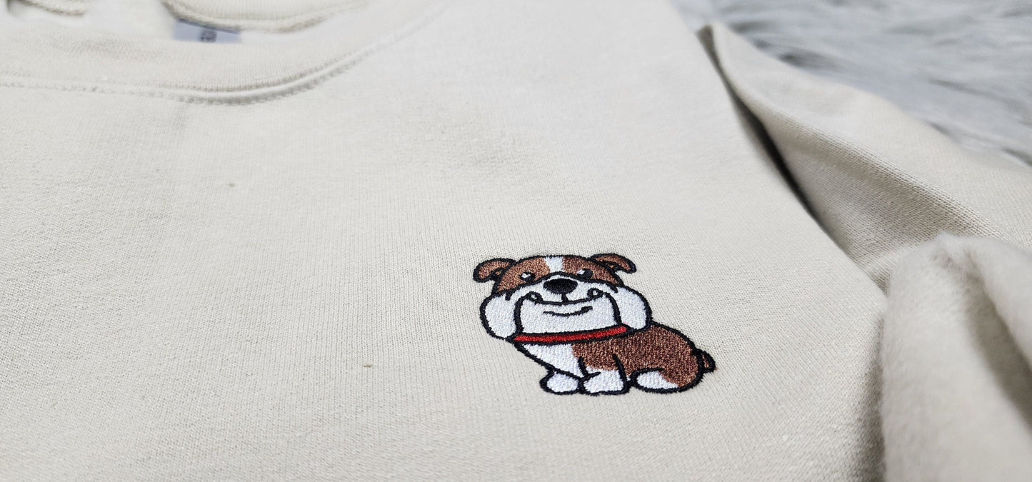 English Bulldog Embroidered Crewneck - English Bulldog Mini Embroidery - English Bulldog Pocket logo - T- Shirt - Sweatshirt - Hoodie