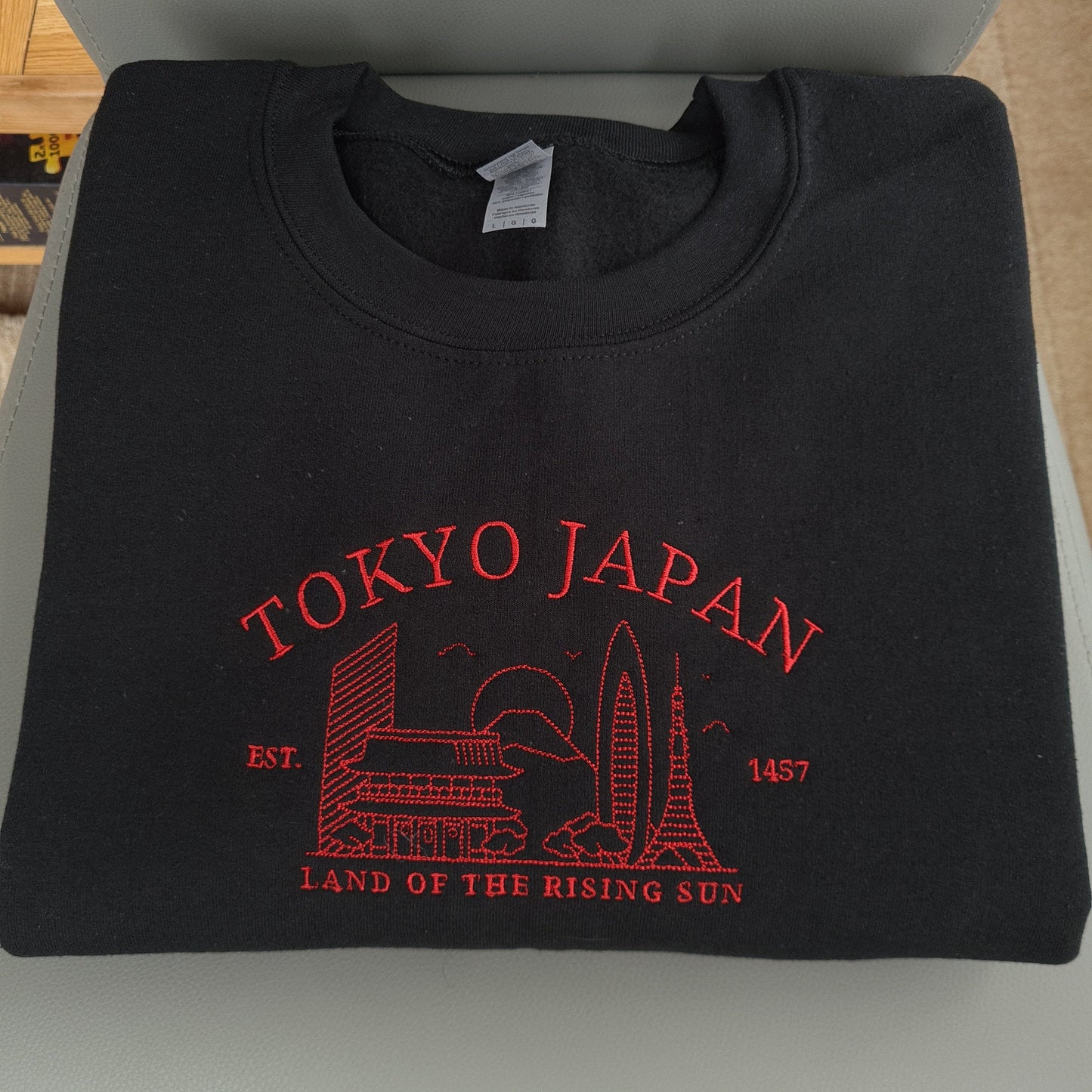 Tokyo Japan Embroidered Sweatshirt, Vintage Crewneck, College Sweatshirt, Oversize Japanese Crewneck, Unisex