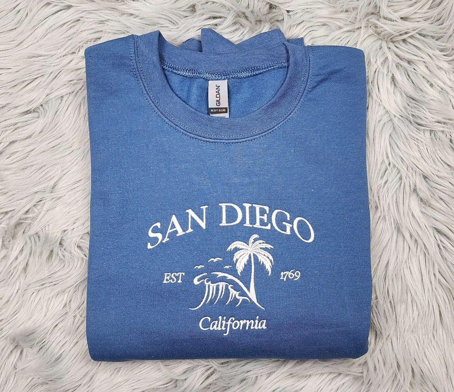 San Diego Embroidered Crewneck - San Diego Surfing California - Embroidered Gifts - T-Shirt - Sweatshirt - Hoodie