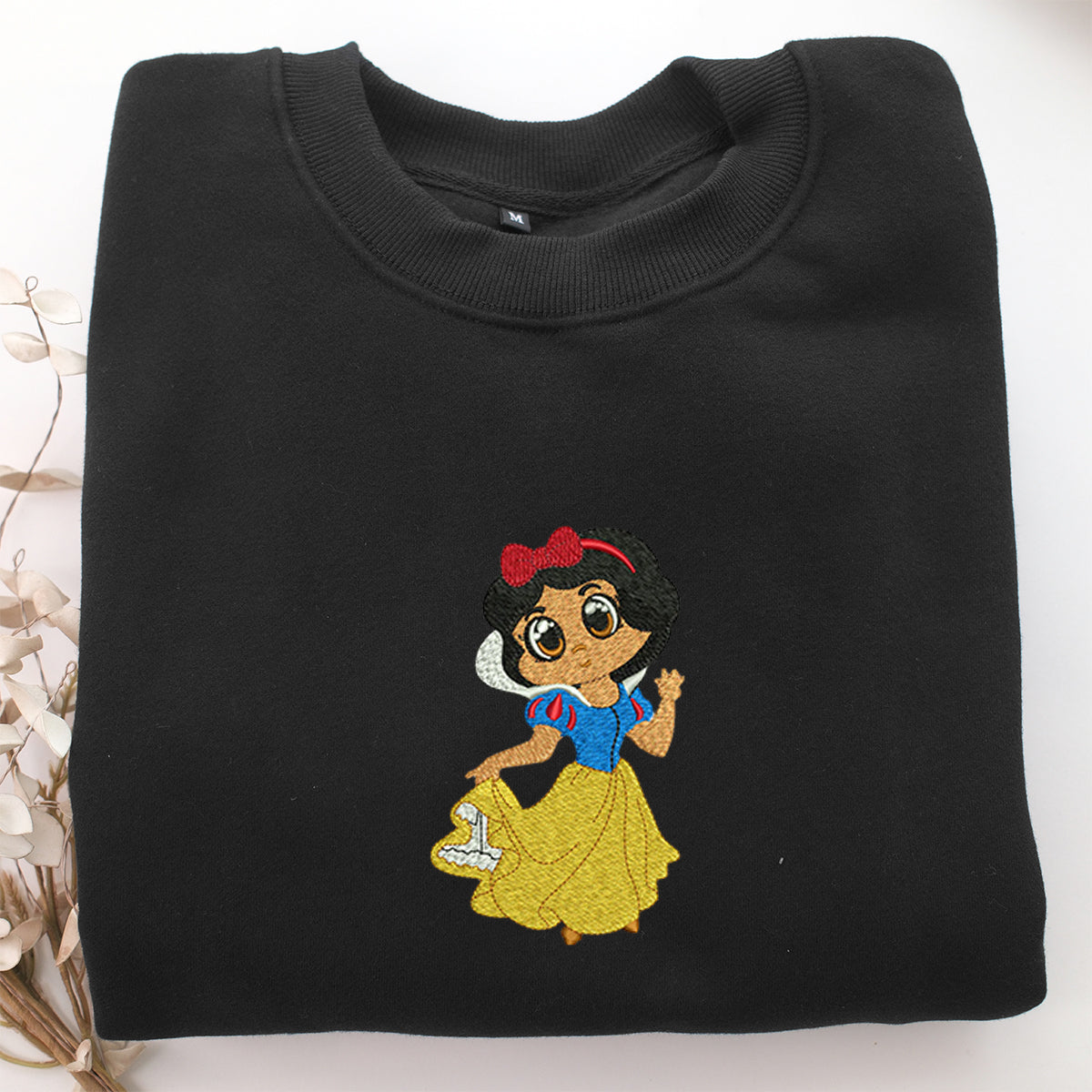 Chibi Snow White Embroidery, Disneyland Embroidered Sweatshirt, Movie Disney Inspired, Valentine's Day Gifts Idea For Him Her
