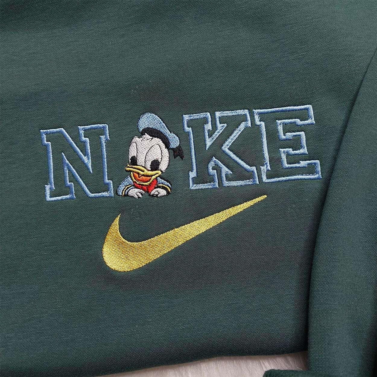 Nike Disney Donald Duck Embroidered Sweatshirt, Nike Inspired Embroidered Hoodie, Disney Shirt for Family