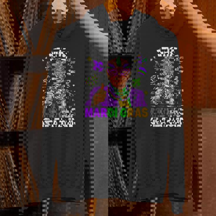 Make Mardi Gras Great Again Trump Beads Mask Feather Unisex Hoodie