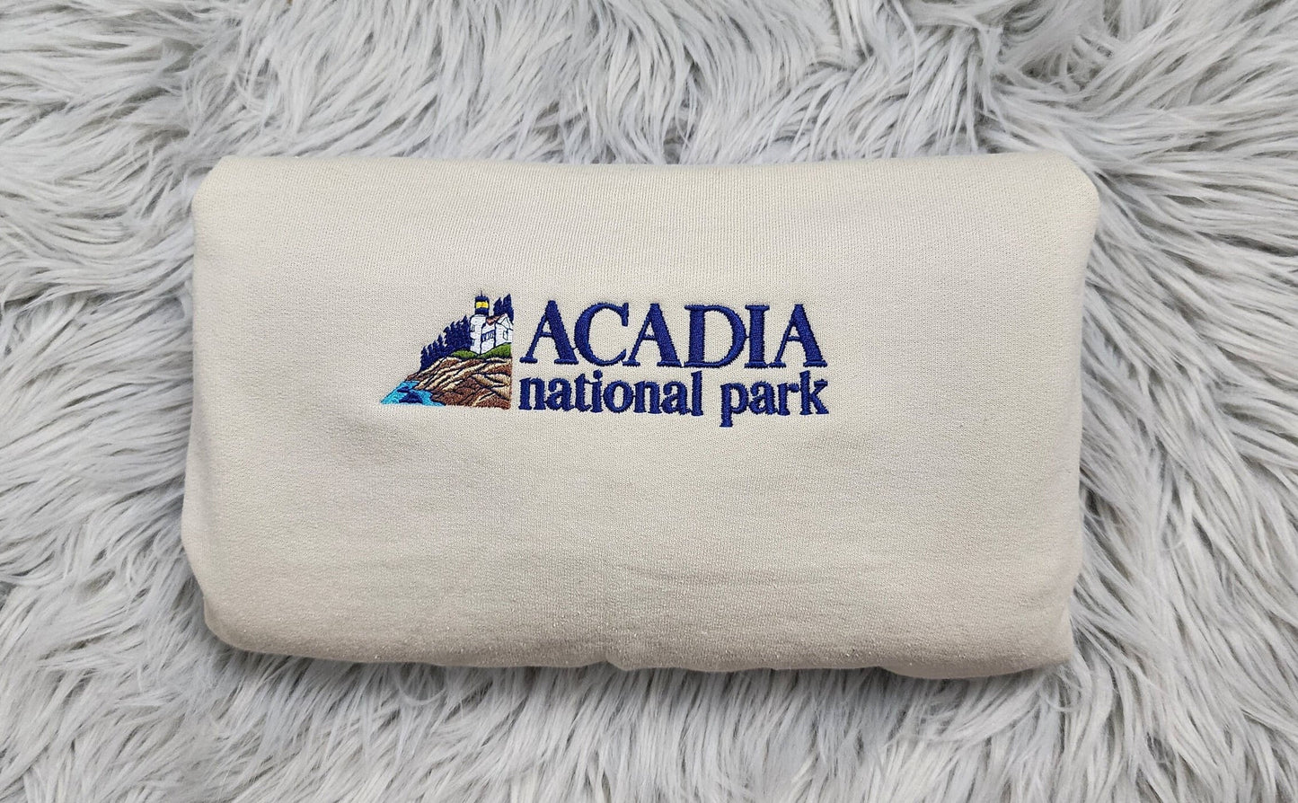Acadia National Park Embroidered Crewneck - Maine coast - National Parks Embroidered Crewneck - T-Shirt - Sweatshirt and Hooded Sweatshirt