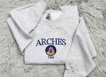 Arches Utah Embroidered Crewneck - Arches National Park Crewneck - Delicate Arch Utah - Embroidered Gifts - T-Shirt - Sweatshirt - Hoodie
