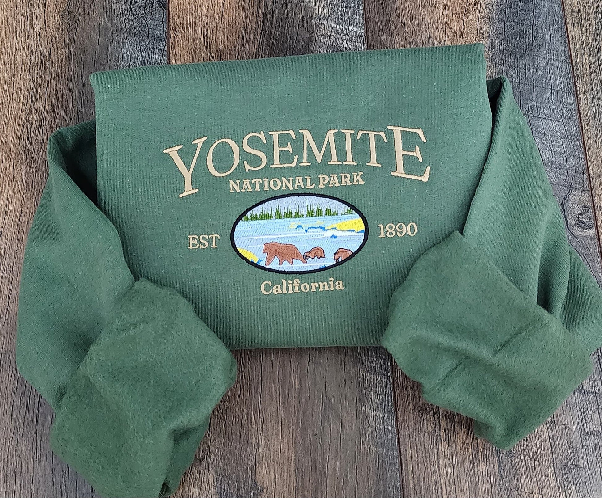 Embroidered Yosemite National Park Unisex Sweatshirt, California Yosemite , USA National Parks Embroidery, Sweatshirt