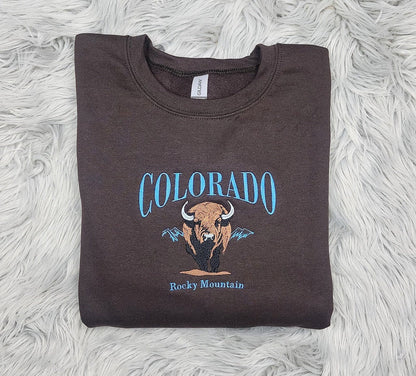 Colorado Embroidered  Crewneck - Rocky Mountain National Park Embroidered shirt - Bison Crew - Unisex Crewneck Sweatshirt - T-Shirt - Hoodie
