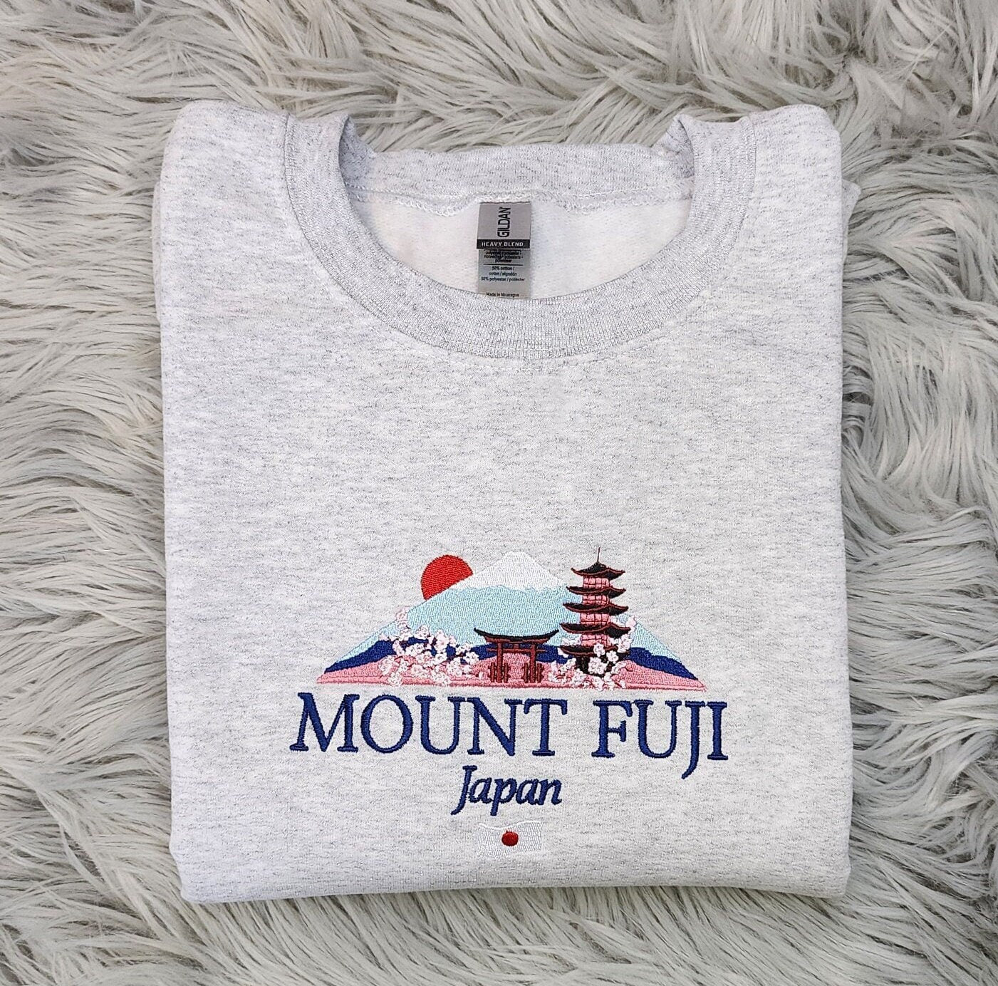 Embroidered Mount Fuji Unisex Sweatshirt, Japan Mount Fuji ,  Embroidered Sweatshirt Hooded Sweatshirt