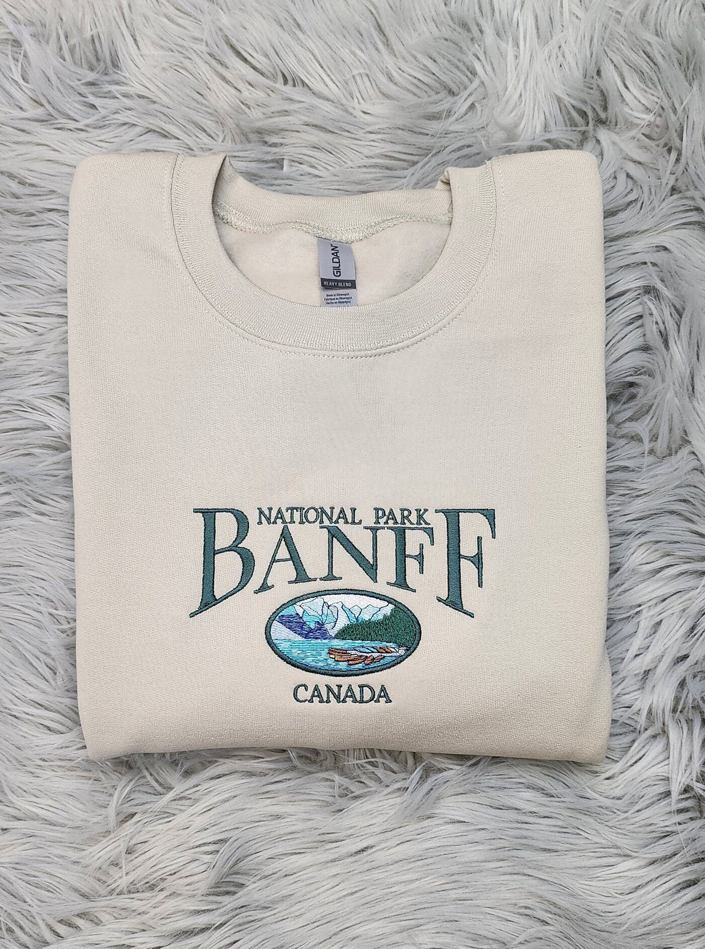 Embroidered Banff National Park Canada Unisex Sweatshirt - Canada Parks - National Parks Embroidery - Sweatshirt and Hooded Sweatshirt