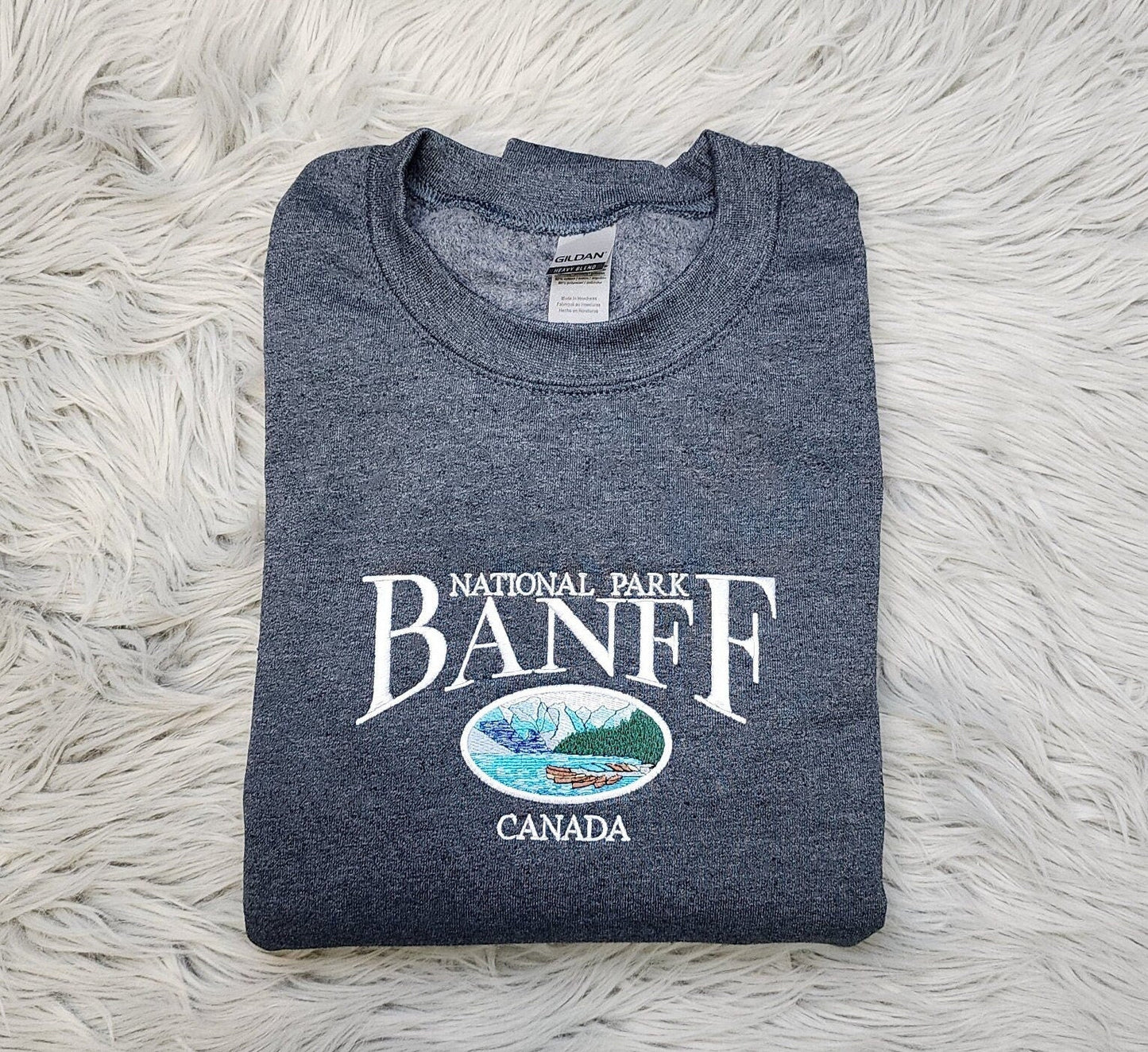Embroidered Banff National Park Canada Unisex Sweatshirt - Canada Parks - National Parks Embroidery - Sweatshirt and Hooded Sweatshirt