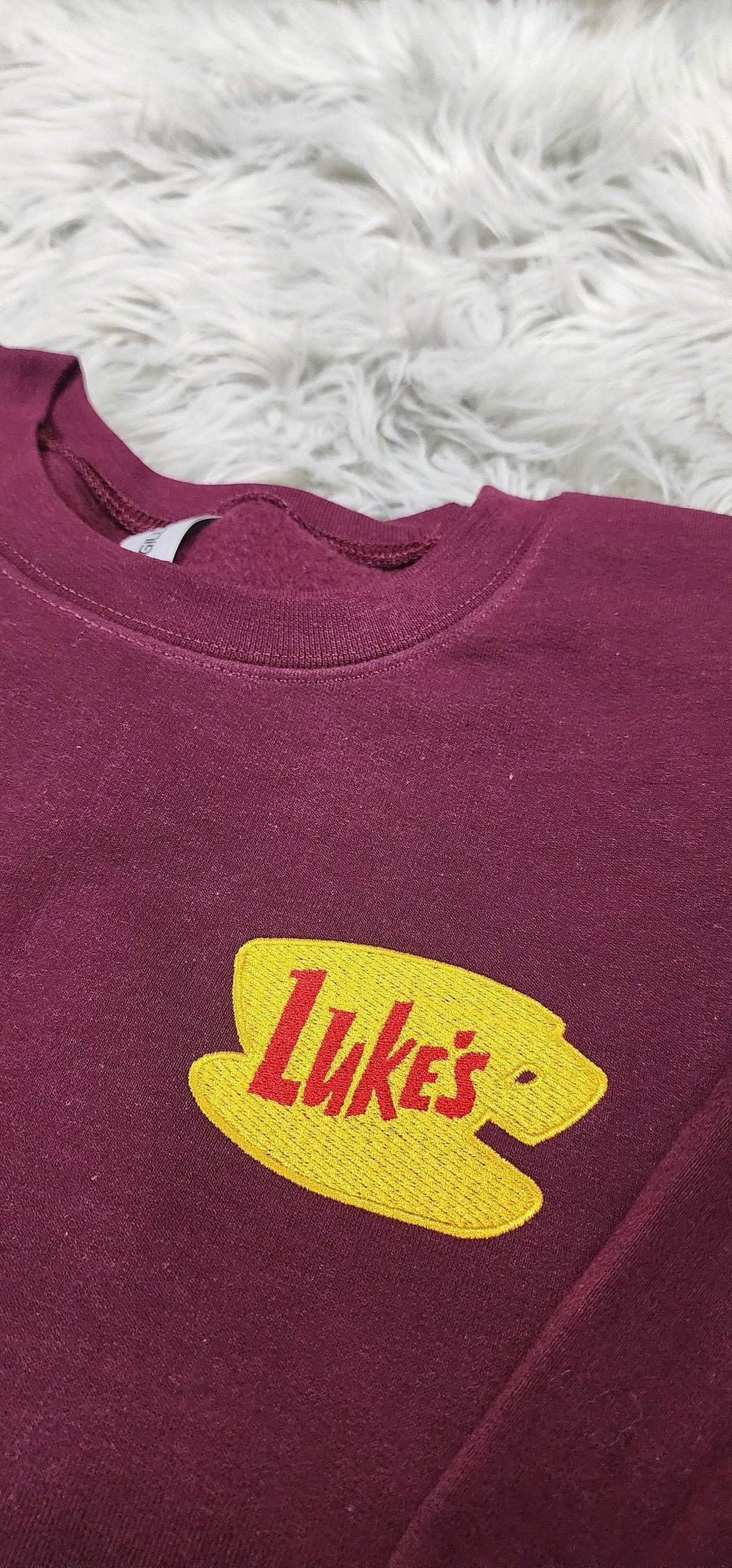 Luke's Diner Embroidered Crewneck - Stars Hollow Crewneck - Embroidered Gifts - T-Shirt - Sweatshirt - Hoodie