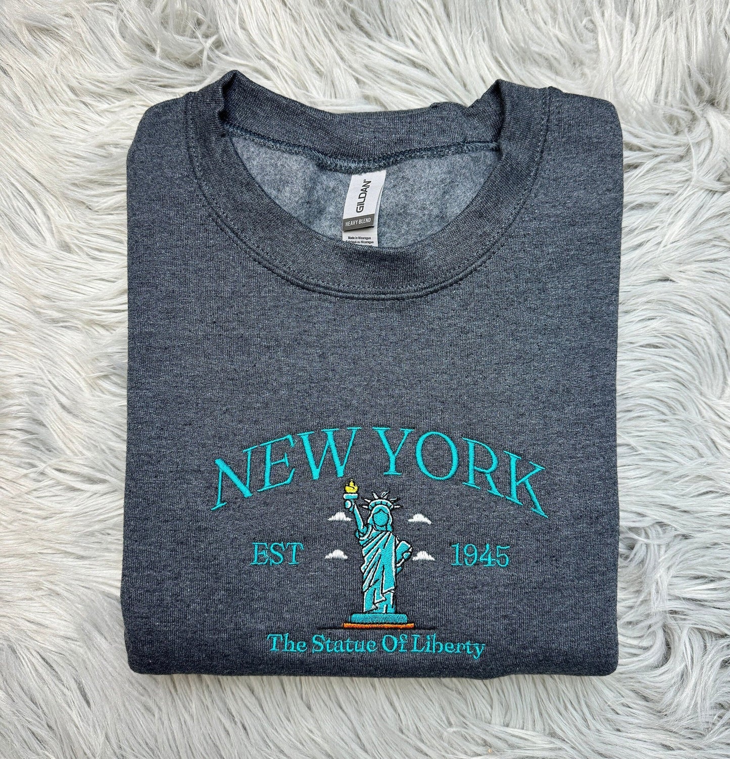 Embroidered New York Sweatshirt - The Statue Of Liberty Embroidered Unisex Sweatshirt - for men and women Sweatshirt or Hooded Sweatshirt