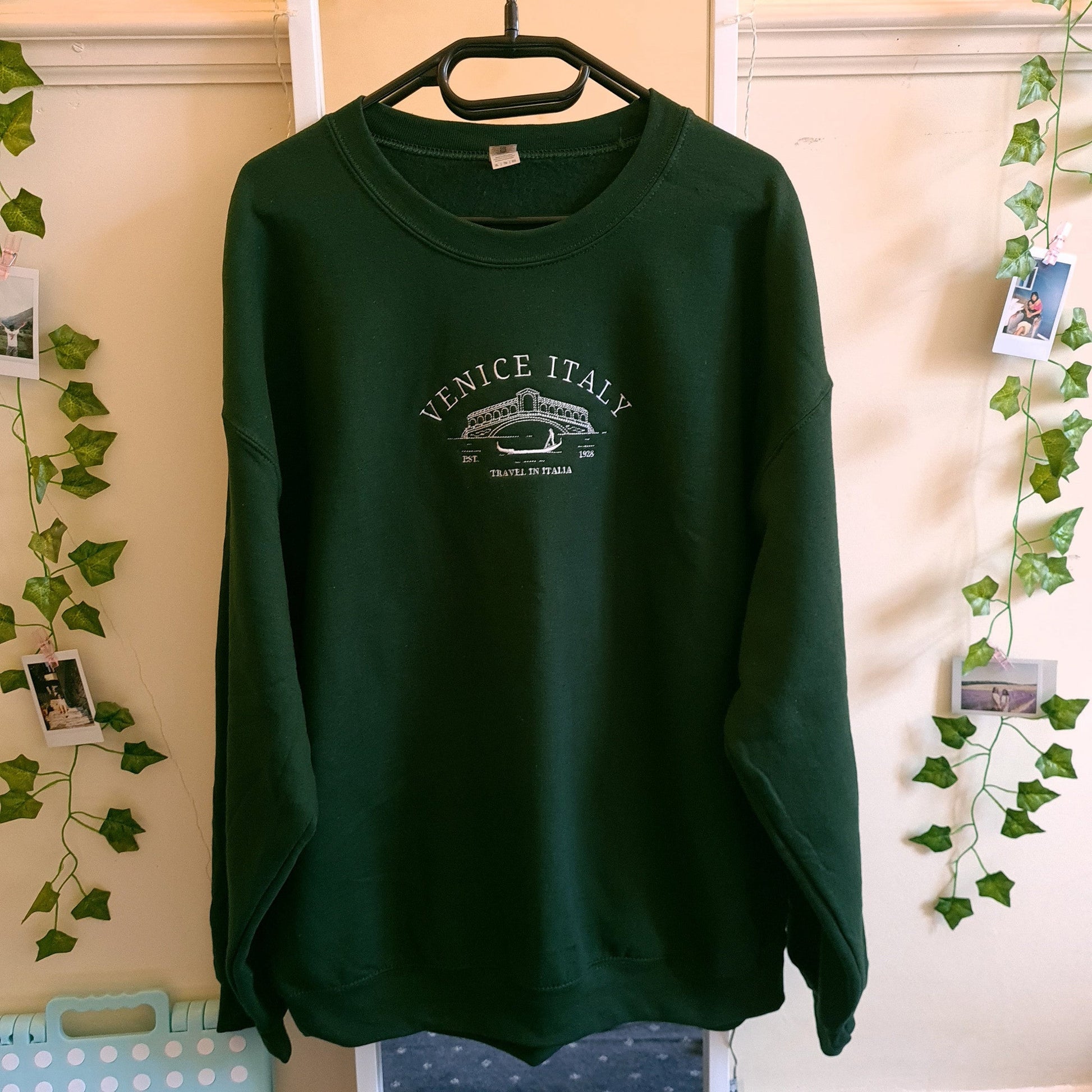 Venice Italy Embroidered Crewneck, Vintage Crewneck, 90s Sweatshirt, College Sweatshirt, Oversize Crewneck, Unisex Crewneck