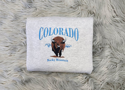 Colorado Embroidered  Crewneck - Rocky Mountain National Park Embroidered shirt - Bison Crew - Unisex Crewneck Sweatshirt - T-Shirt - Hoodie