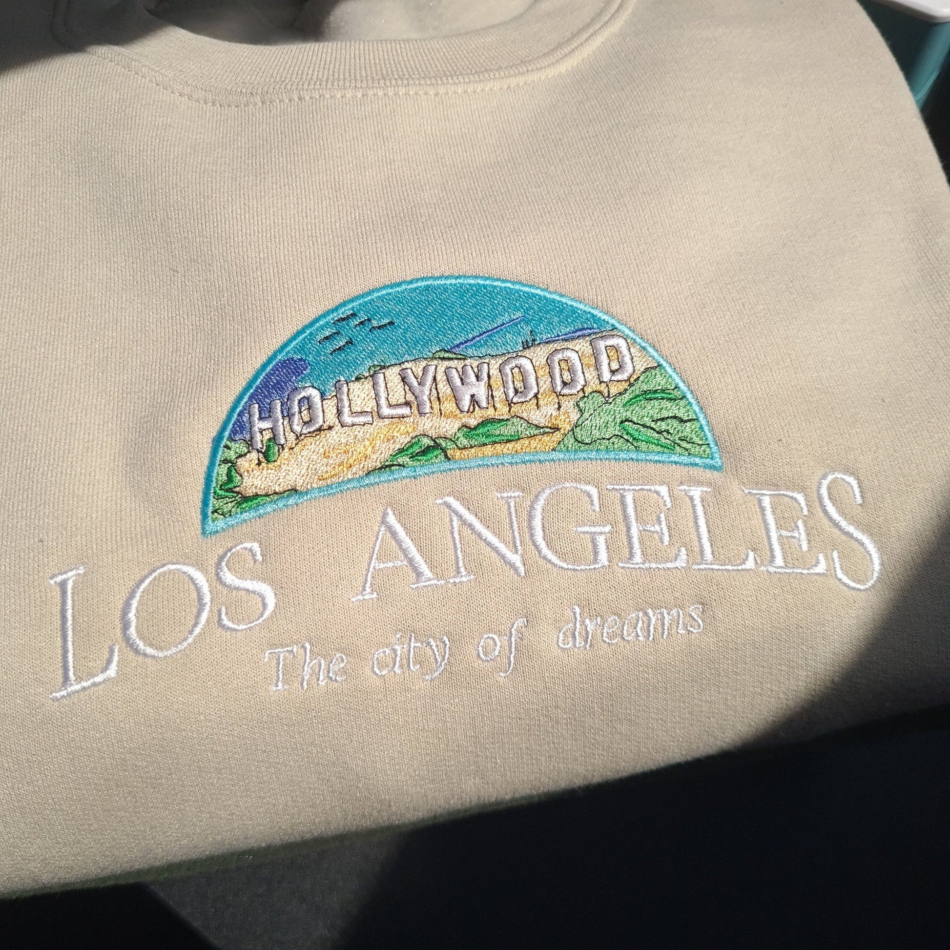 Los Angeles Sweatshirt, Hollywood Sweatshirt, California Embroidered Sweatshirt, Vintage Sweatshirt, The City Of Dreams, Gift For Her