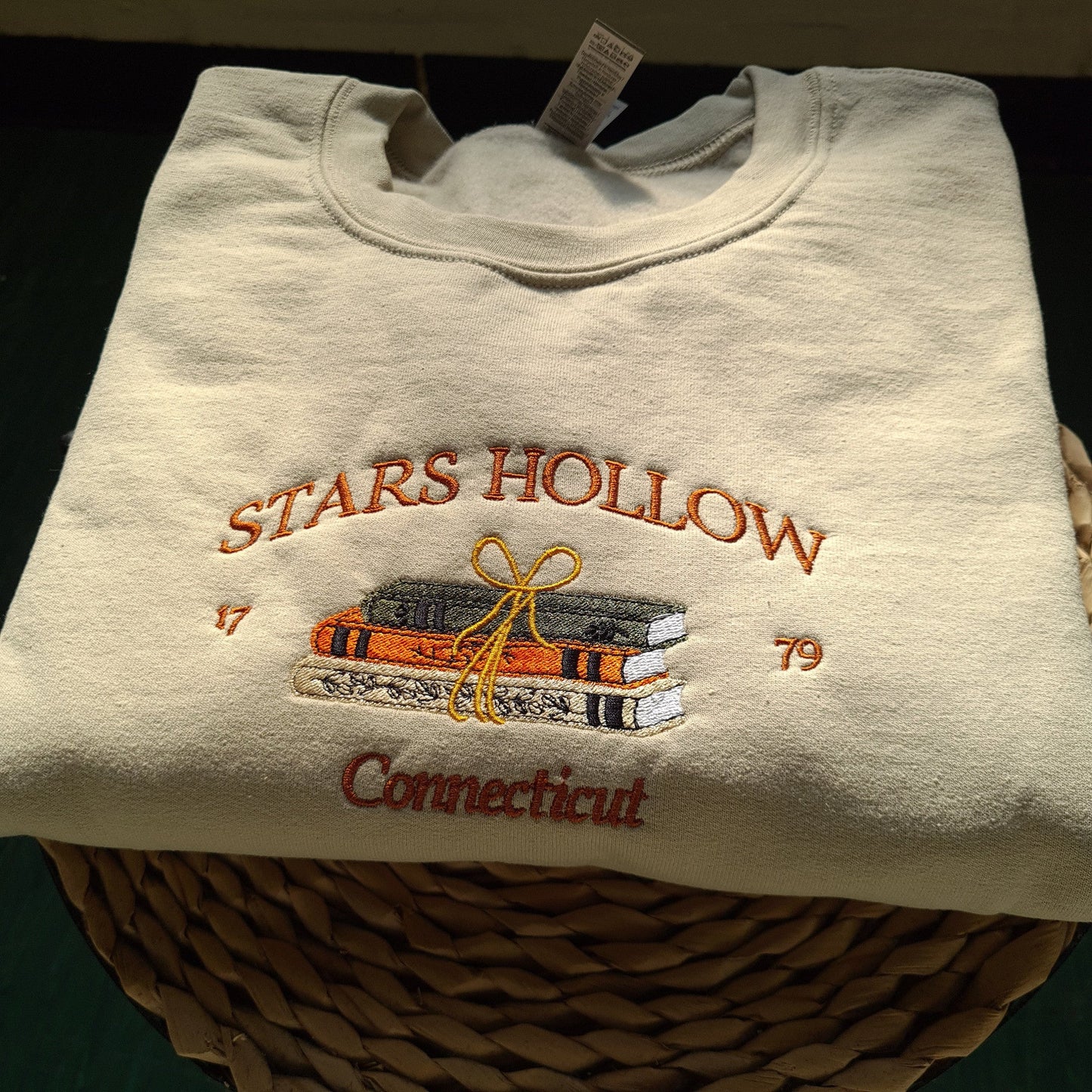 Stars Hollow Connecticut Embroidered Sweatshirt, Embroidered Crewneck, Connecticut Book Embroidered Sweatshirt, Stars Hollow Book Sweatshirt