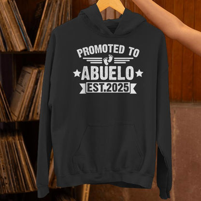 Promoted To Abuelo 2025 Soon To Be Abuelo Spanish Grandpa Unisex Hoodie