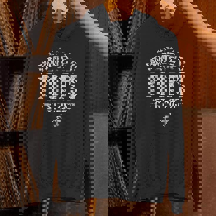 Promoted To Pops Est2025 Father's Day First Time Pops Unisex Hoodie