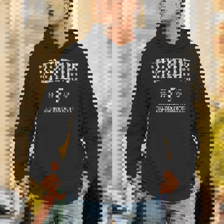 Retro Vermont T Vintage Vt Sports Unisex Hoodie